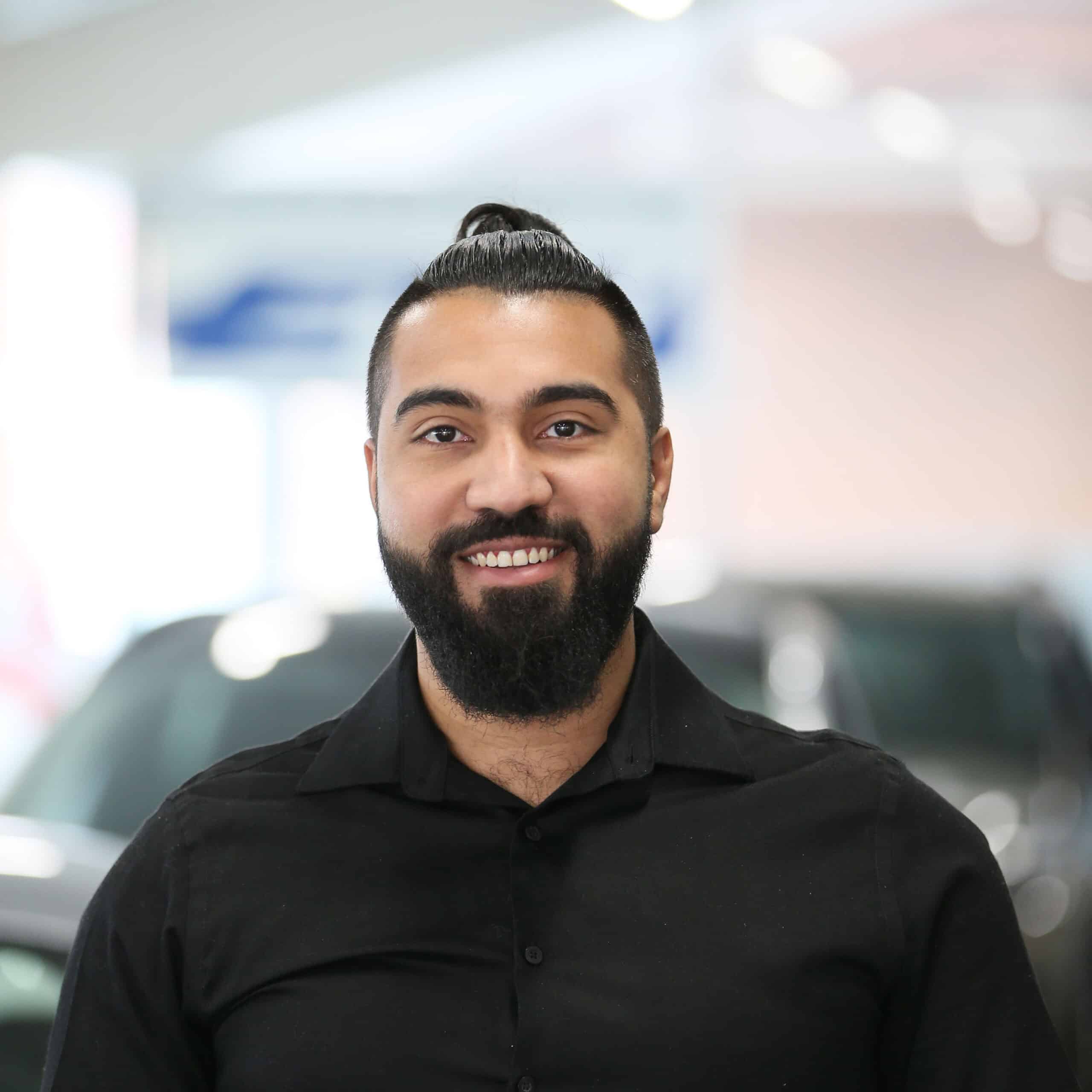 Ahmed Ibrahim Sales & Leasing Consultant