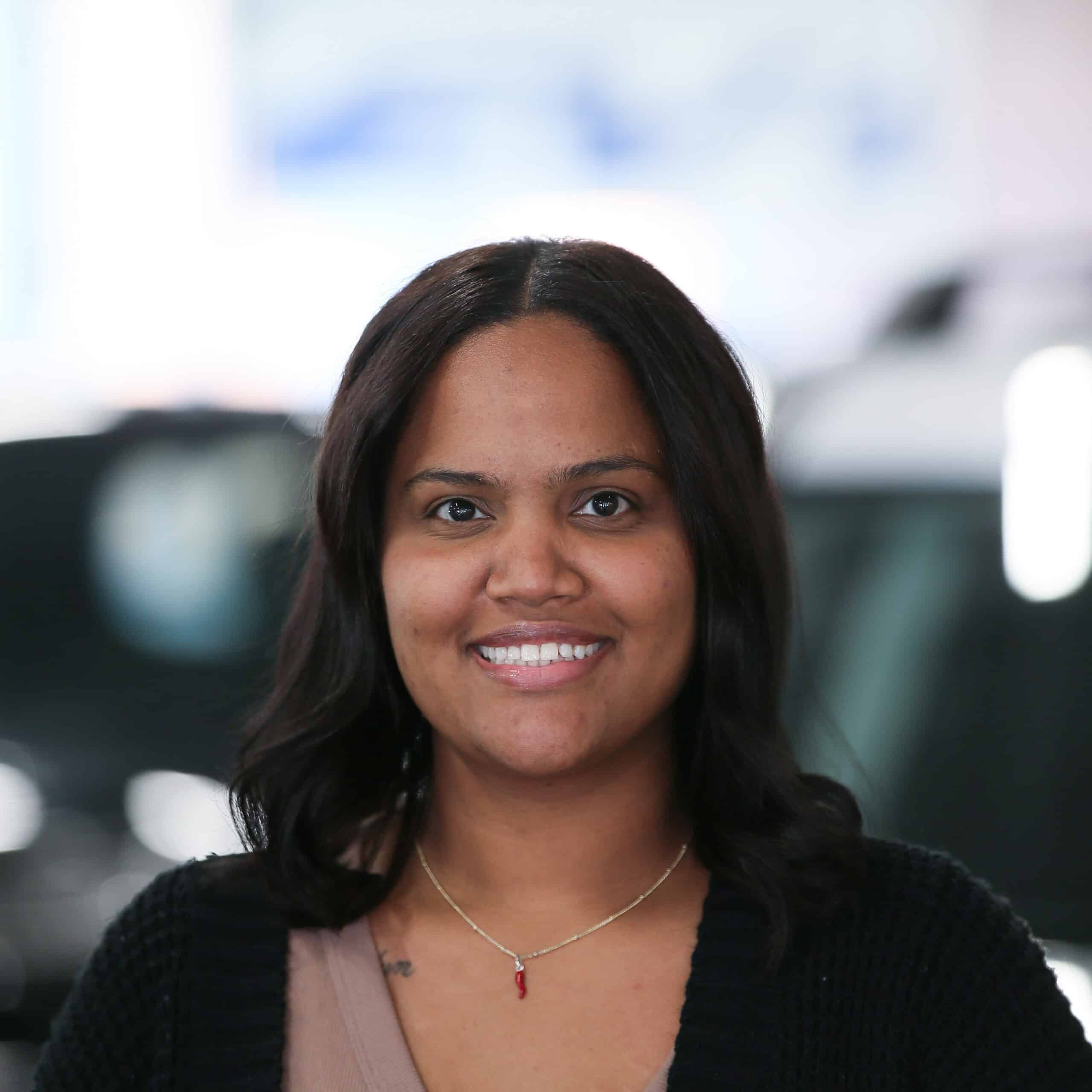 Mariel Service Advisor